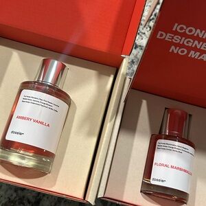 Dossier Ambery Vanilla and Floral Marshmallow Perfume Set
GREAT CHRISTMAS GIFT!